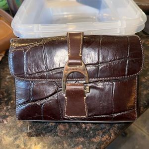 Downey and Burke Crossbody